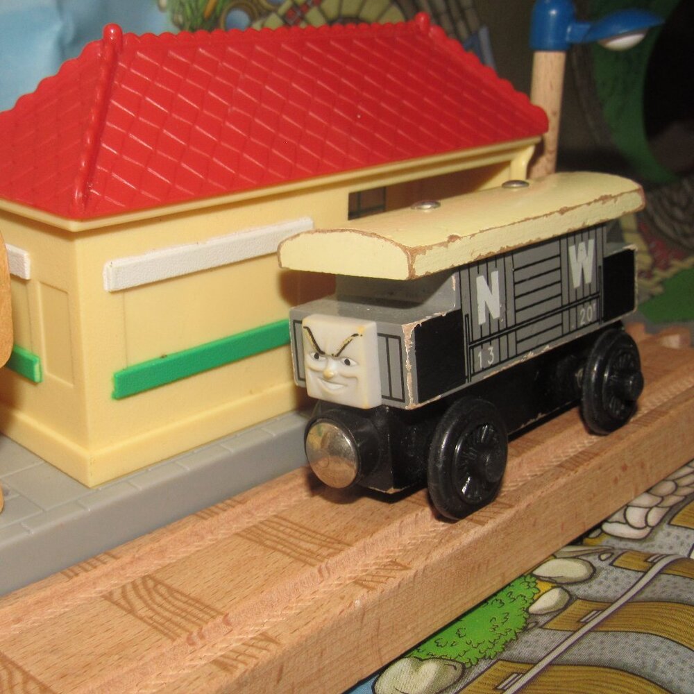 Thomas Wooden Railway Train Engine Track Vintage NW Brakevan